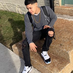 Meet your Posher, Ramiro